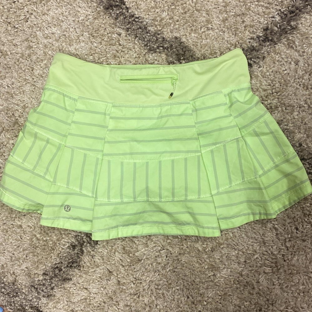 05 -Lululemon Pace Rival Skirt (Regular) * Stretch
Deauville Stripe Clear Mint - Picture 2 of 6